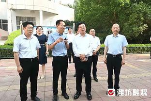 灵动舞步！罗伊斯禁区上演舞蹈过人破门！