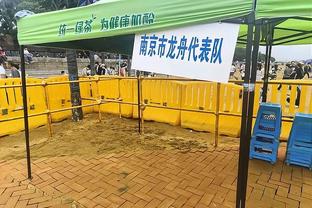 本纳塞尔本场对阵萨索洛数据：1助攻2关键传球，评分7.6